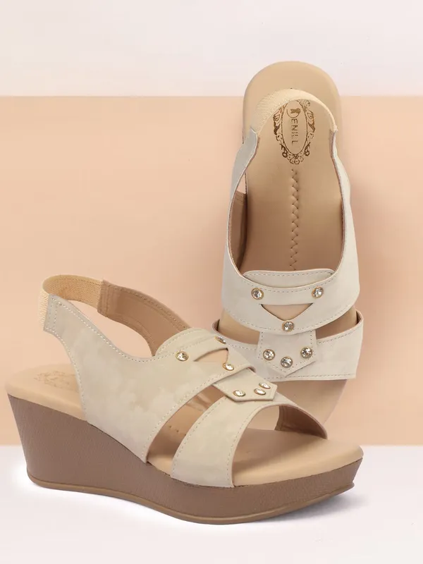 Beige_Synthetic_Leather_Wedges_For_Women