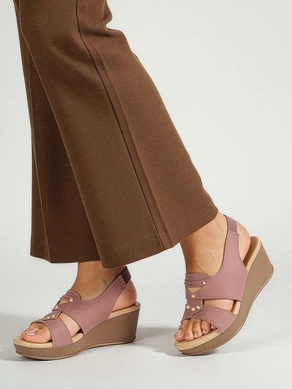 Pink_Synthetic_Leather_Wedges_For_Women