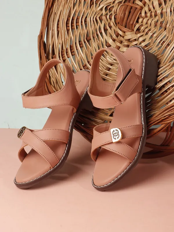 Pink_Synthetic_Leather_Wedges_For_Women