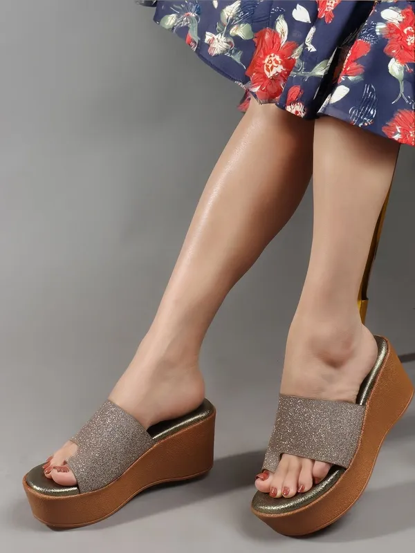 Copper_Synthetic_Wedges_For_Women