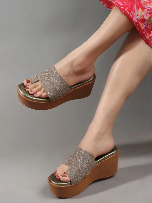 Copper_Synthetic_Wedges_For_Women