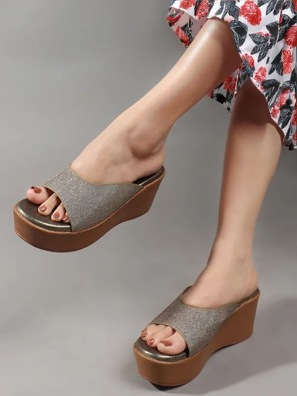 Copper_Synthetic_Wedges_For_Women