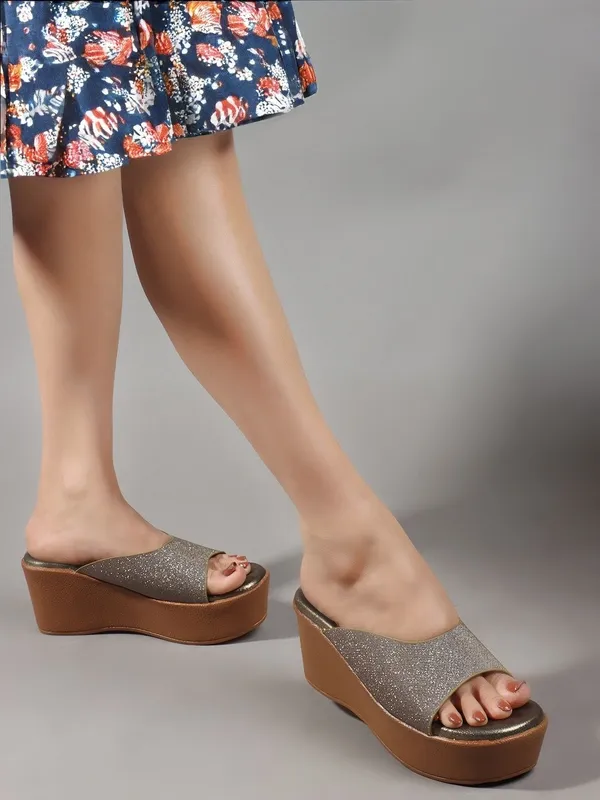 Copper_Synthetic_Wedges_For_Women