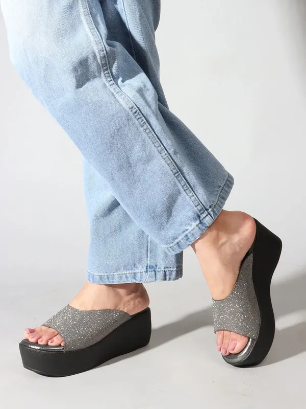 Grey_Synthetic_Wedges_For_Women