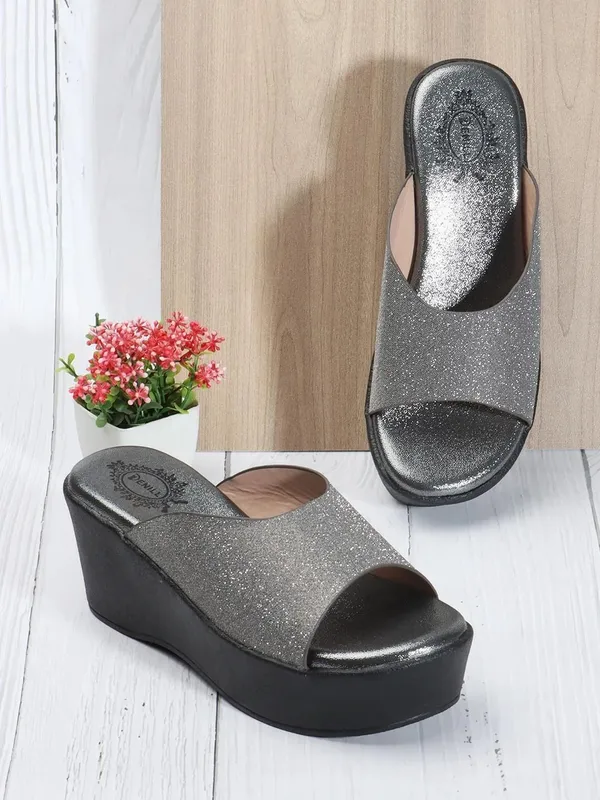 Grey_Synthetic_Wedges_For_Women