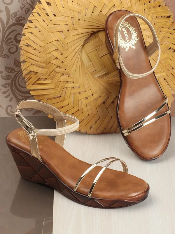 Gold_Synthetic_Leather_Wedges_For_Women
