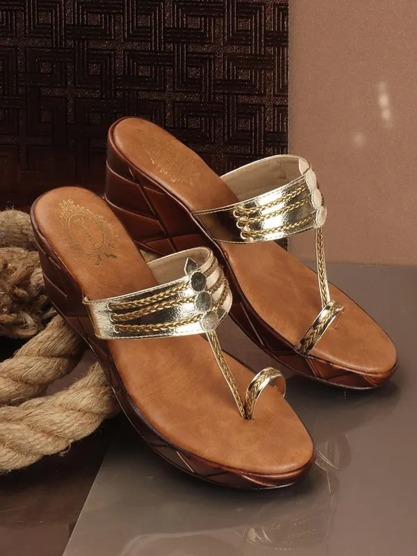 Gold_Synthetic_Leather_Wedges_For_Women