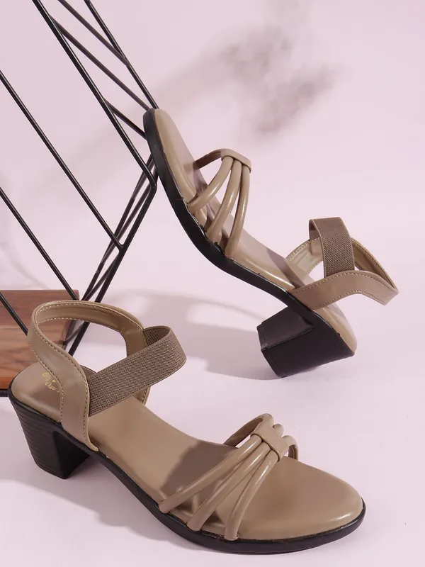 Beige_Synthetic_Leather_Heels_For_Women