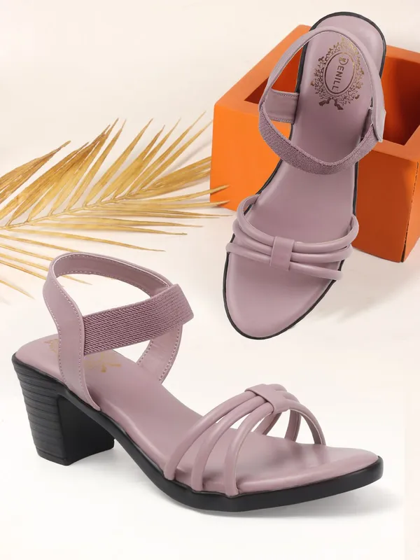 Pink_Synthetic_Leather_Heels_For_Women