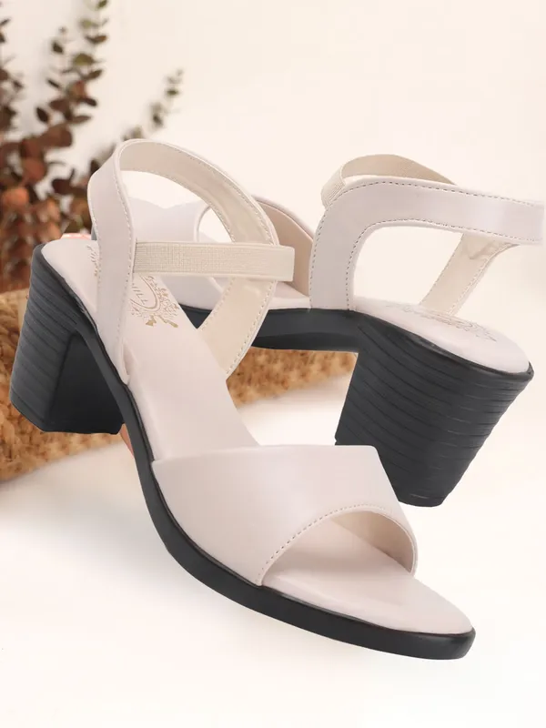 Beige_Synthetic_Leather_Heels_For_Women