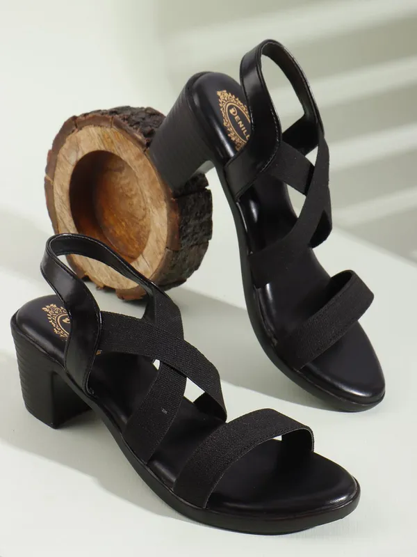 Black_Synthetic_Leather_Heels_For_Women