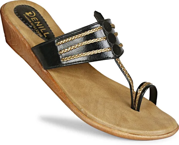 Black_Synthetic_Leather_Wedges_For_Women
