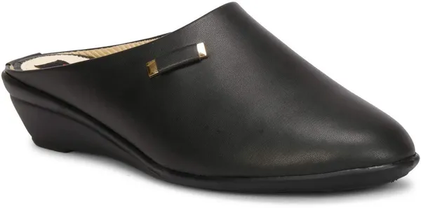 Black_Synthetic_Casuals_For_Women