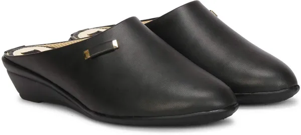 Black_Synthetic_Casuals_For_Women