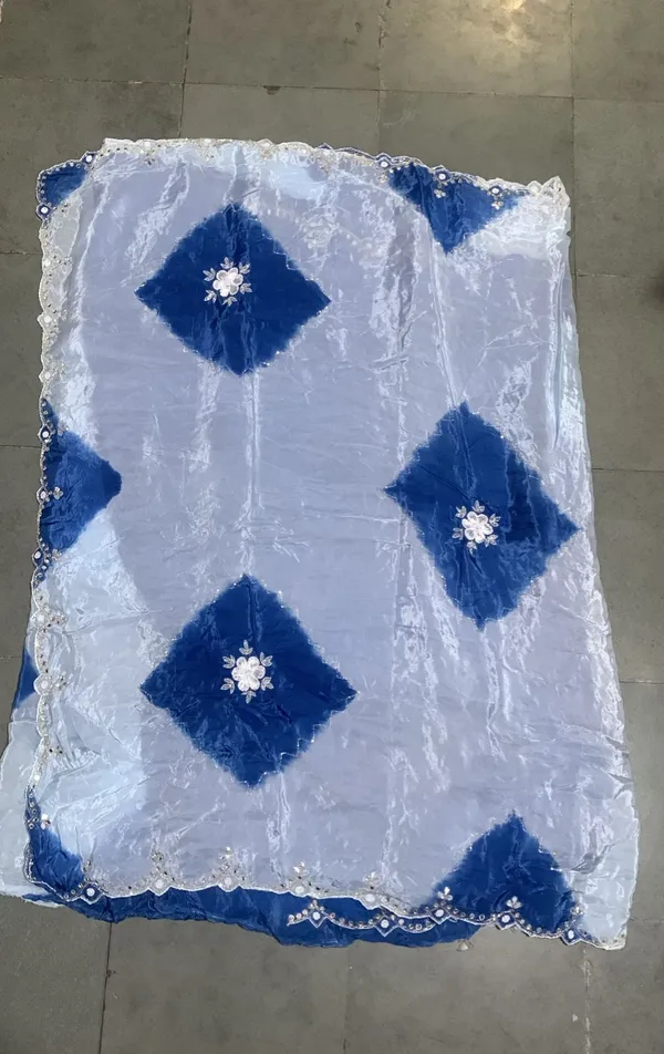 Blue_Crushed_Silk_Hd_Printed_Saree_For_Women_And_Girls