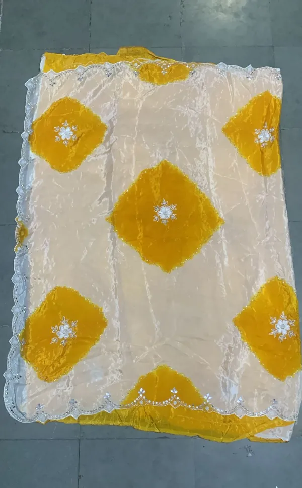 Yellow_Organza_Leaf_Print_Saree_For_Women_And_Girls