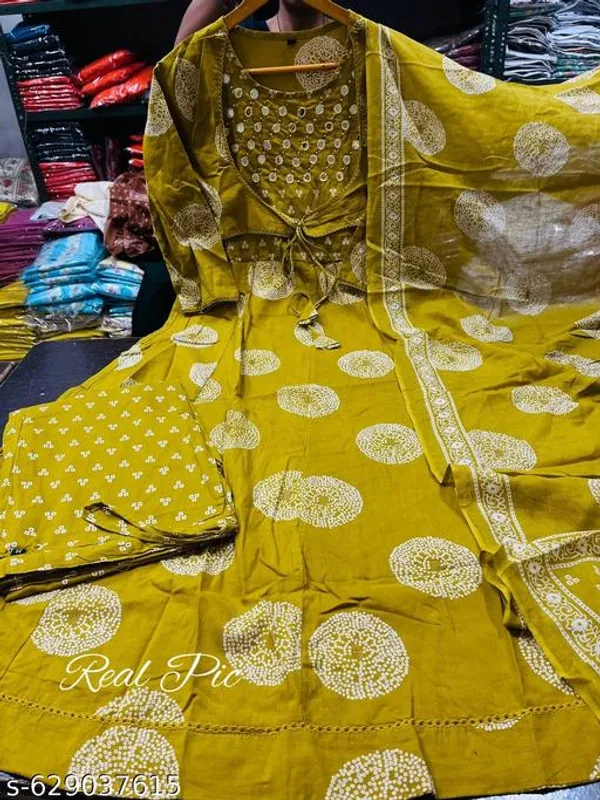 Green_Premium_Cotton_Anarkali_Kurta_Pant_And_Dupatta_For_Women_And_Girls