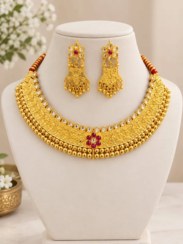 Elegant_Traditional_Golden_Necklace_Set_Women_&_Girls