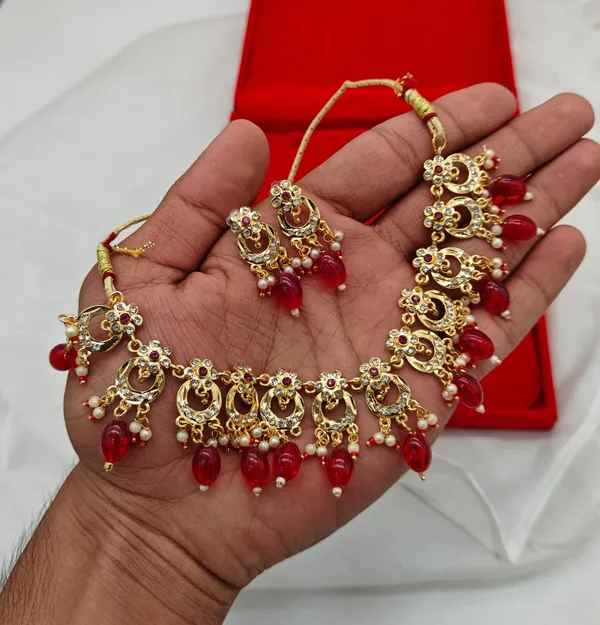 Red_Alloy_Redstone_&_Pearl_Design_Necklace_Set_With_Earring_For_Women_&_Girls