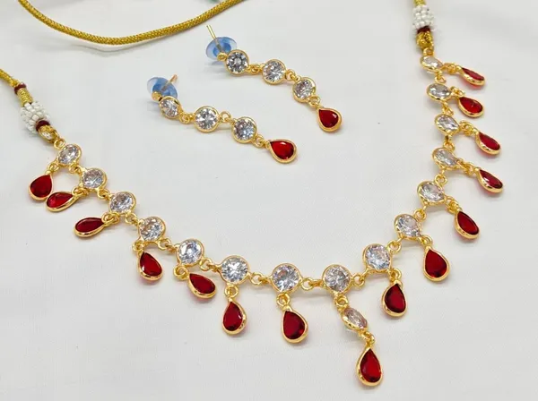 Red_&_White_Alloy_Red,_Red_&_White_Teardrop_Ad_Pendant_Necklace_Necklace_&_Earrings_Set_For_Women_&_Girls
