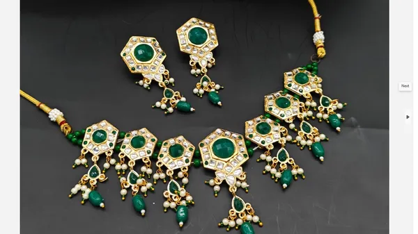 Green_Alloy_Traditional_Kundan_With_Green_Gemstones_Choker_Necklace_Set_With_Earring_For_Women_&_Girls