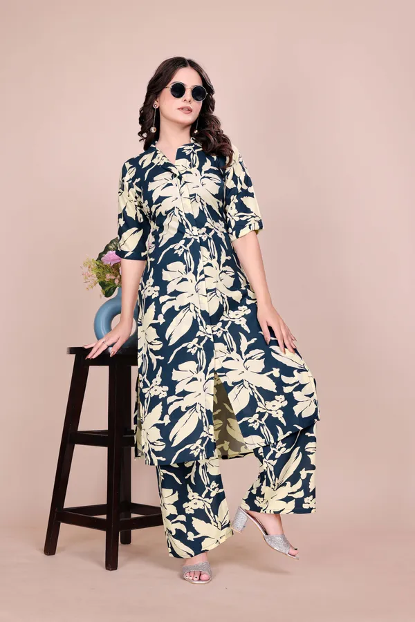 Blue_Cotton_Premium_&_Elegant_Straight_Kurti_&_Pants_Set_For_Women