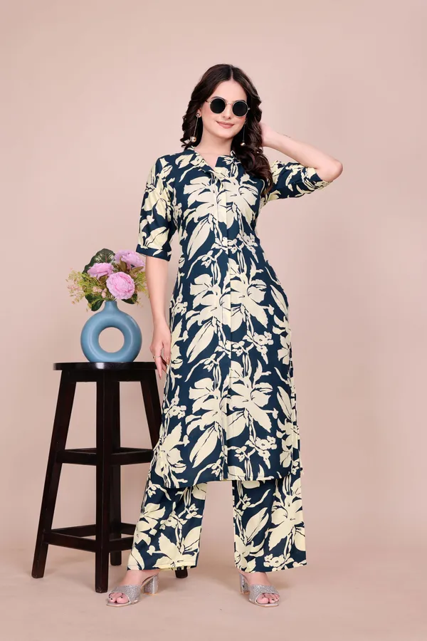 Blue_Cotton_Premium_&_Elegant_Straight_Kurti_&_Pants_Set_For_Women