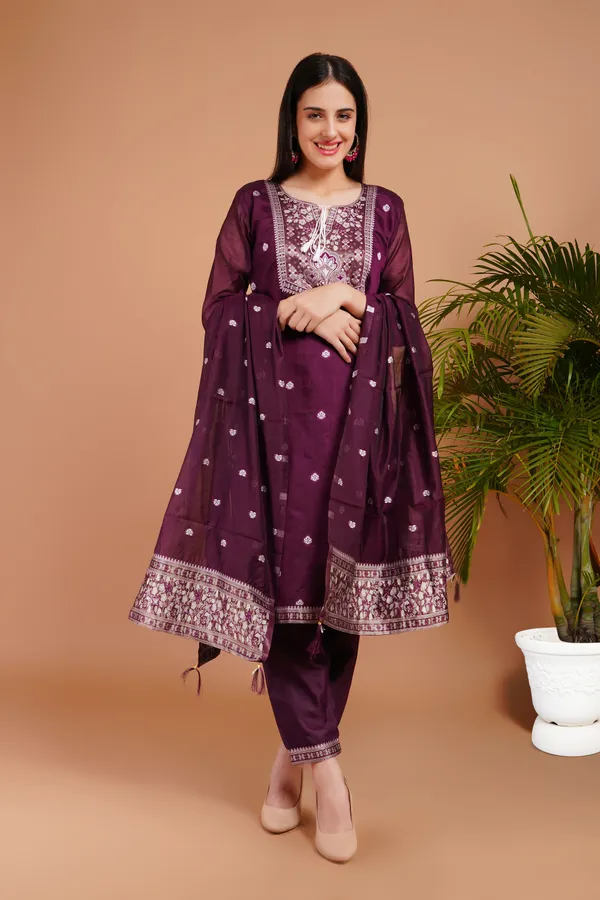 Wine_Stylish_Elegant_Design_Kurti_With_Pant_&_Dupatta_Set_For_Women