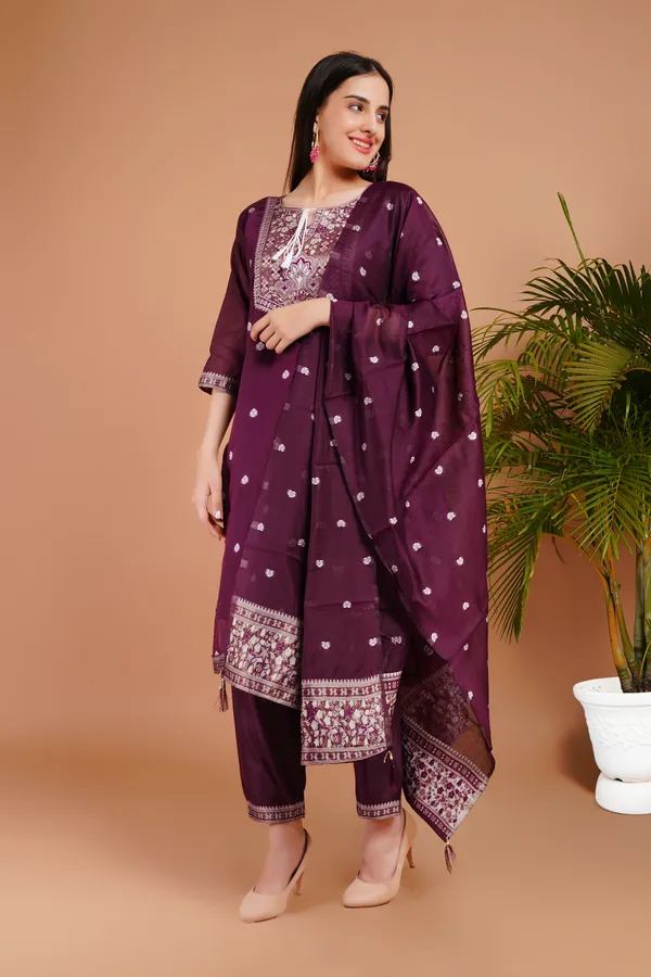 Wine_Stylish_Elegant_Design_Kurti_With_Pant_&_Dupatta_Set_For_Women