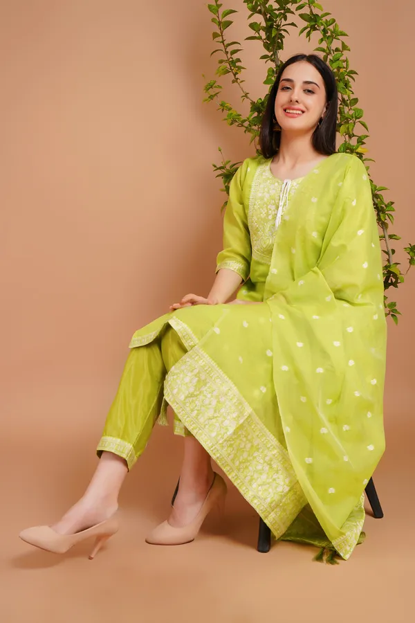 Popati_Stylish_Elegant_Design_Kurti_With_Pant_&_Dupatta_Set_For_Women