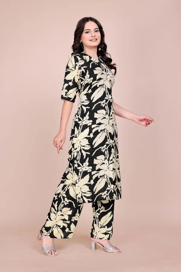 Black_Cotton_Premium_&_Elegant_Straight_Kurti_&_Pants_Set_For_Women