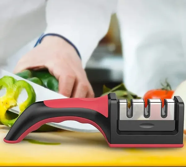Black_&_Red_Knife_Sharpener_For_Kitchen