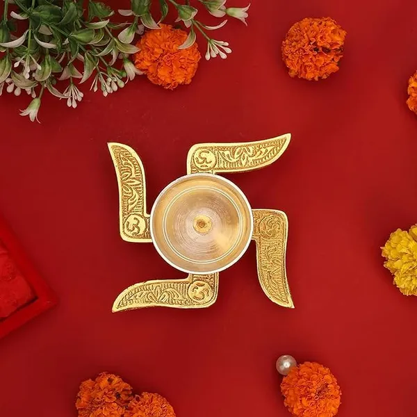 Swastik_Akhand_Diya_for_Puja_with_Gift_Box,_Gold_&_White_Akhand_Diyas_Pooja_Room_Decoration,_Return_Gift_&_House_Warming_Gift