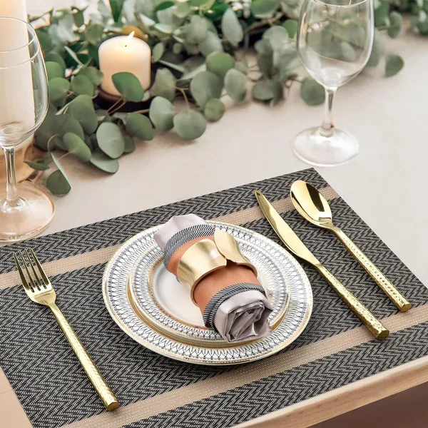 Brown_Dining_Table_Placemat_Set_Pvc_Material_NonSlip_Washable_And_Heat_Resistant_Tablemates_Size_45X30Cm_4_Pcs_Placemat