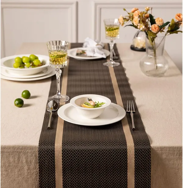 Brown_Dining_Table_Placemat_Set_Pvc_Material_NonSlip_Washable_And_Heat_Resistant_Tablemates_Size_45X30Cm_6_Placemat_With_Runner
