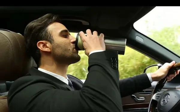 Blue_Auto_Seal_New_Travel_Mug_Insulated_Coffee_Cup_With_Leakproof_LidVacuum_Insulation_Stainless_Steel_Reusable_For_Hot_Cold_CoffeeTea_Thermal_Mug_With_NonSlip