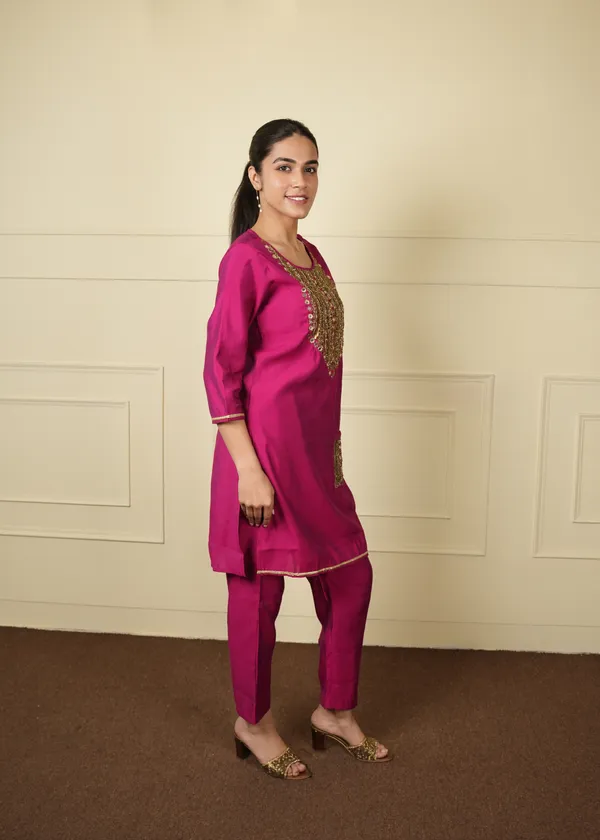 Magenta_Trendy_Design_Co-Ord_Set_For_Women