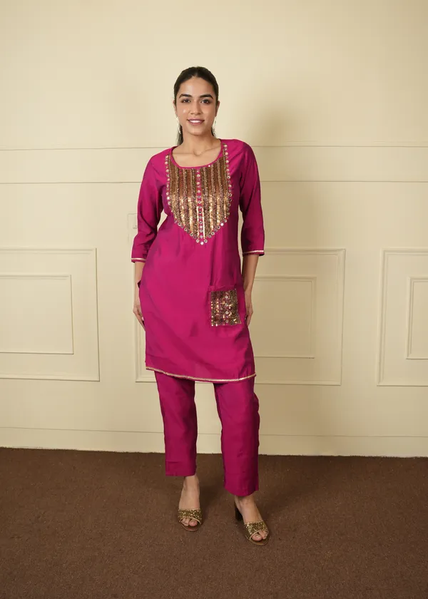 Magenta_Trendy_Design_Co-Ord_Set_For_Women