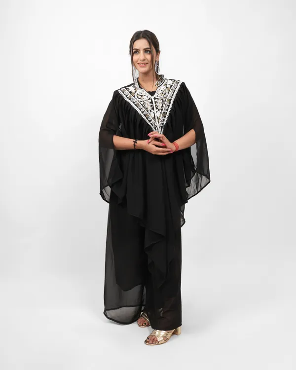 Black_Designer_Kaftan_Set_For_Women