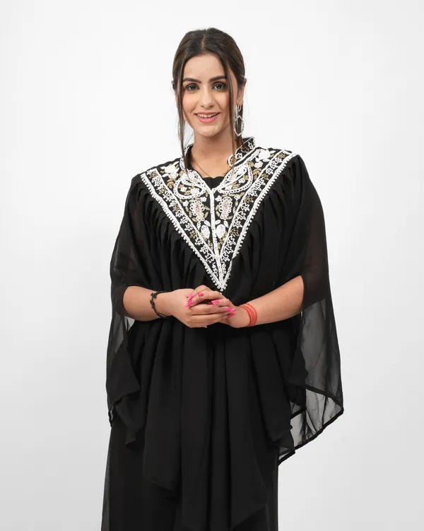 Black_Designer_Kaftan_Set_For_Women
