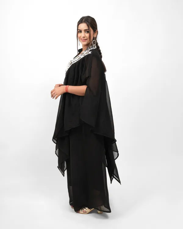 Black_Designer_Kaftan_Set_For_Women