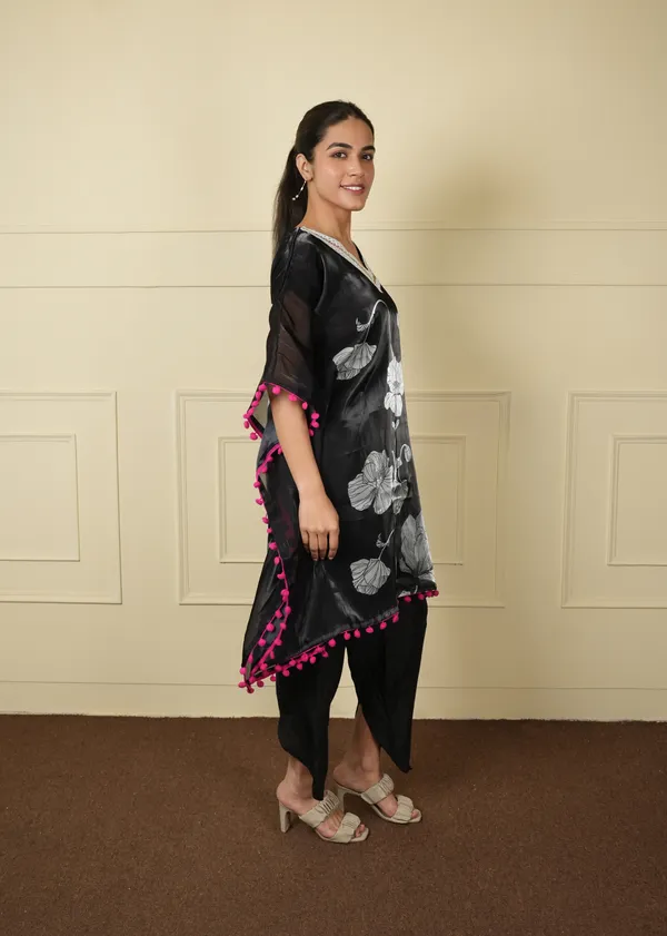 Black_Designer_Kaftan_Set_For_Women
