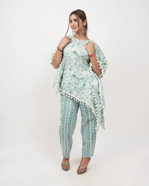 Light_Green_Trendy_Design_Kaftan_Co-Ord_Set_For_Women