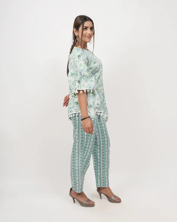 Light_Green_Trendy_Design_Kaftan_Co-Ord_Set_For_Women