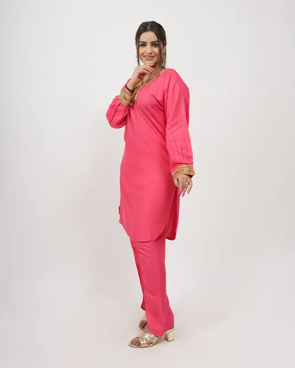 Pink_Gajri_Trendy_Design_Kurti_Pant_Co-Ord_Set_For_Women