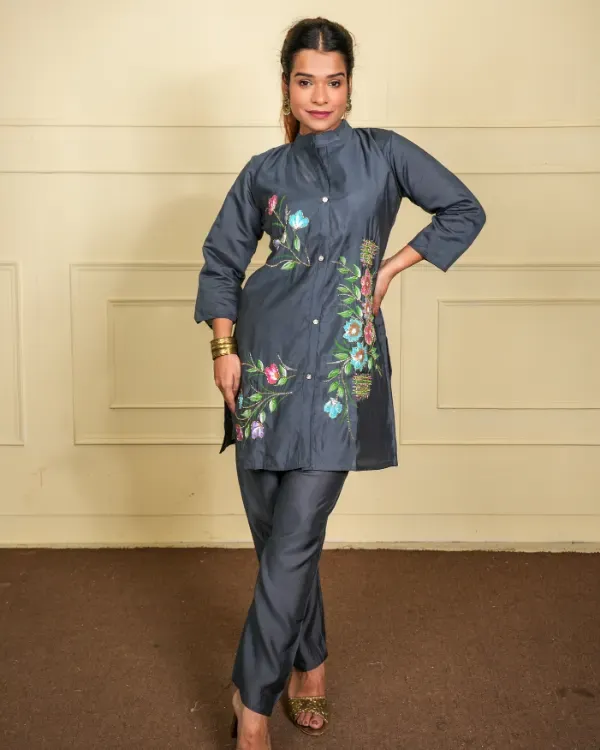 Black_Embroidered_Kurta_With_Dhoti_Pants_For_Women