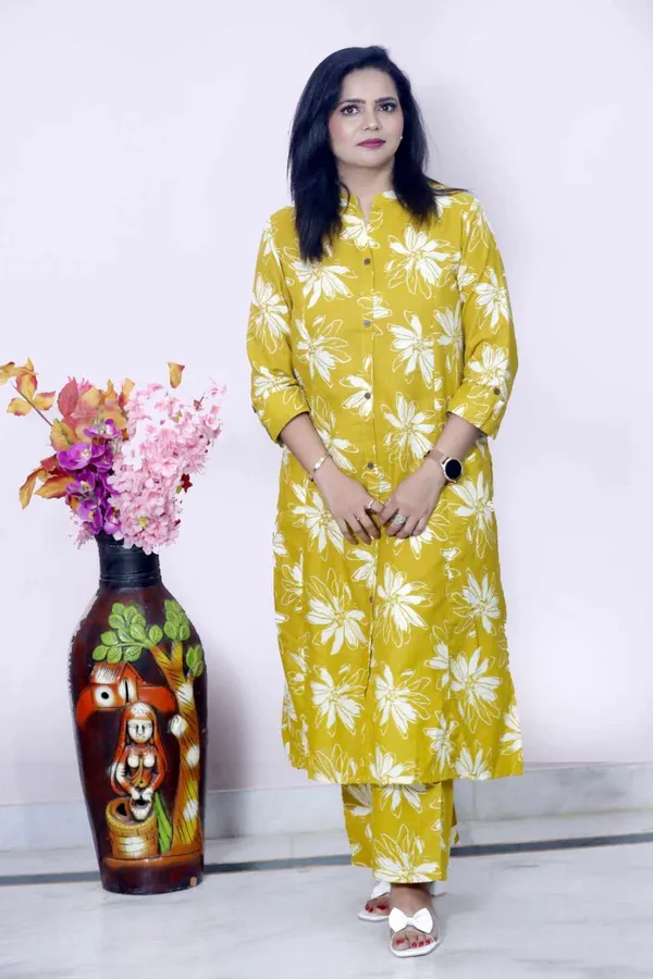 Mustard_Yellow_Floral_Printed_Kurta_Set_For_Women