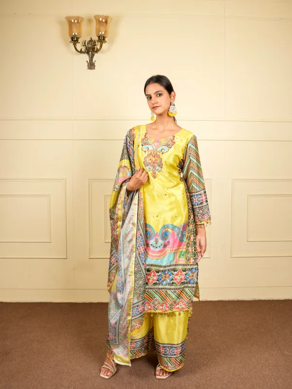 Yellow_Trendy_Design_Co-Ord_Set_For_Women