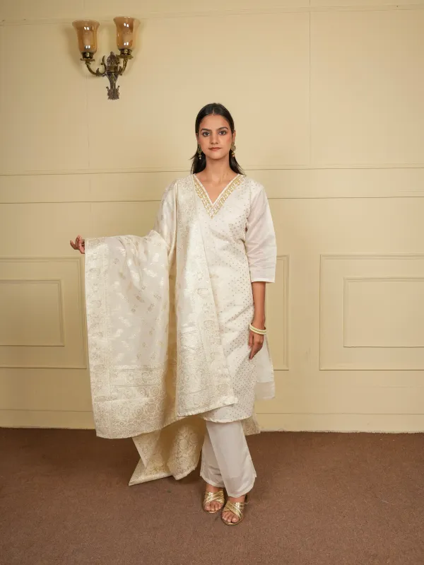 White_Trendy_Design_Party_Wear_Suit_Set_For_Women