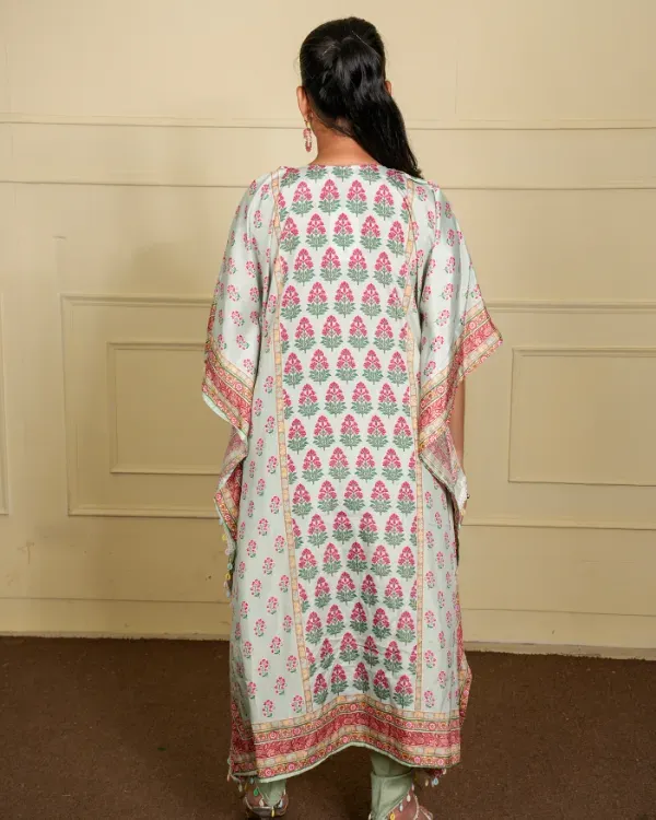 Pastel_Green_Floral_Printed_Kurta_Set_With_Dhoti_Pants_For_Women